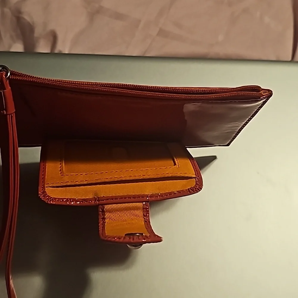 HOBO Patent Leather Wallet/Wristlet, Hot Pink, Zip Closure & Snap Closure - Picture 5 of 7